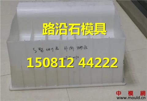 1528092925343075436.jpg
